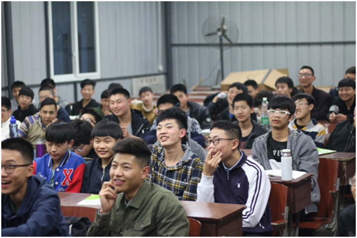 舞动青春，放飞理想