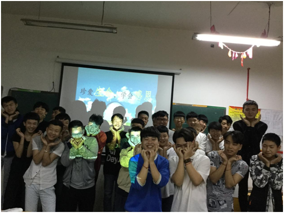201705091494311677499197.png 珍惜生命,学会感恩--15机械班