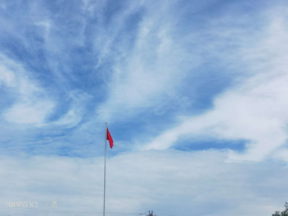 “校园最美的瞬间”学生摄影比赛