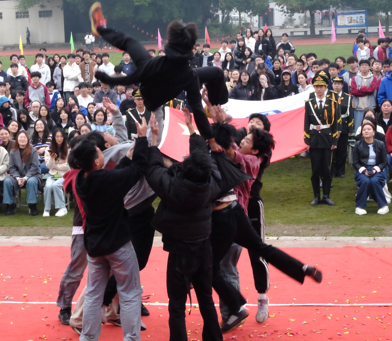 成都铁路技工学校第十一届秋季运动会